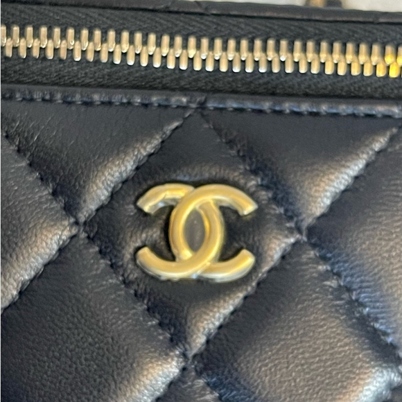 Chanel Pearl Crush Mini Vanity Case Brand new - Picture 7 of 9